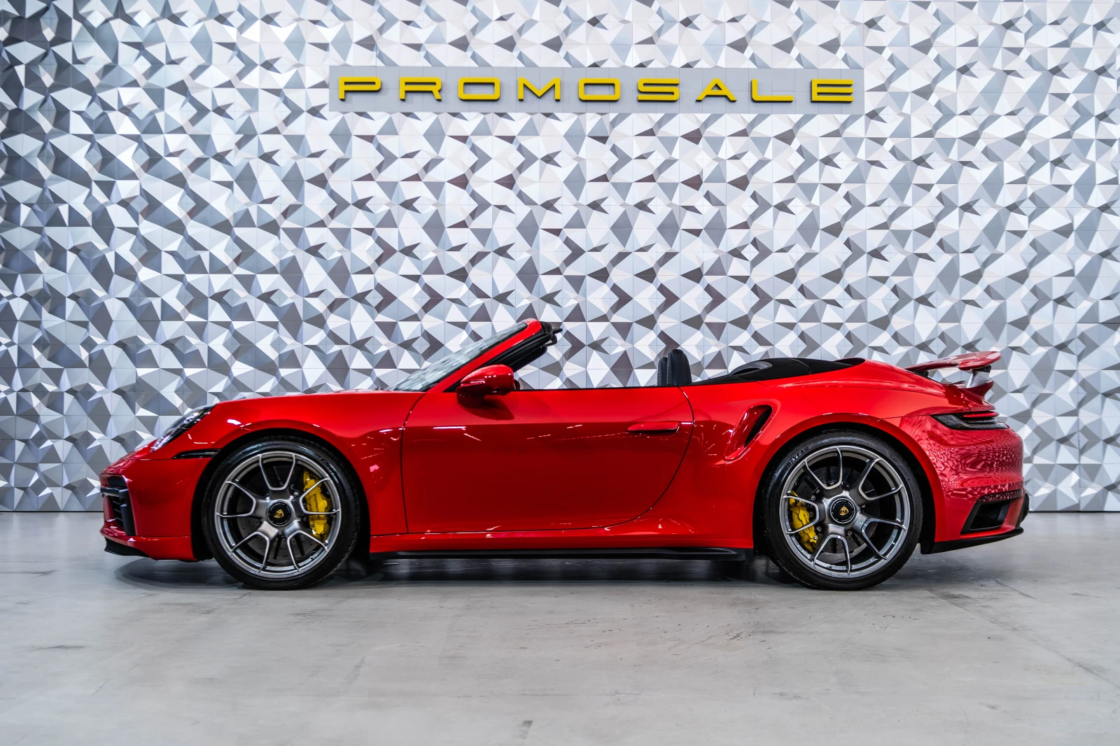 Porsche 911 Turbo S Cabrio* Bose* Sportchrono, снимка 3 - Автомобили и джипове - 55951606