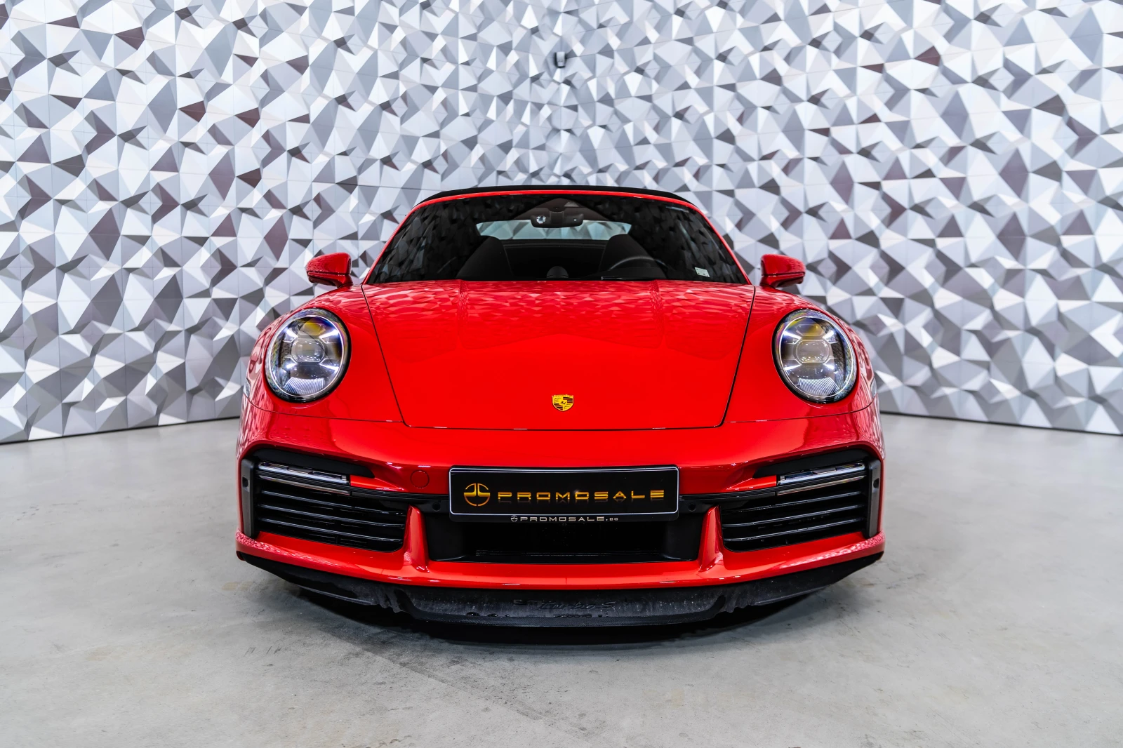 Porsche 911 Turbo S Cabrio* Bose* Sportchrono, снимка 2 - Автомобили и джипове - 55951606