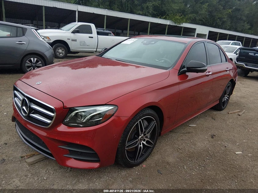 Mercedes-Benz E 350 2020 MERCEDES-BENZ E 350 4MATIC, снимка 3 - Автомобили и джипове - 56287916