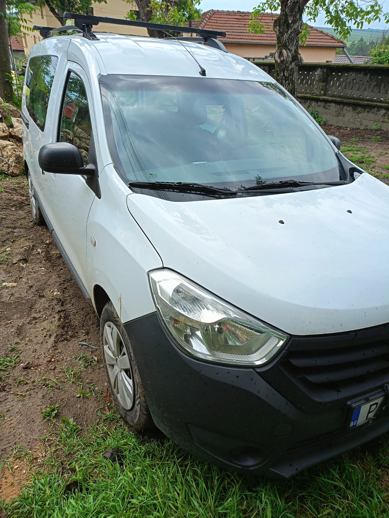 Dacia Dokker, снимка 2 - Автомобили и джипове - 56388602