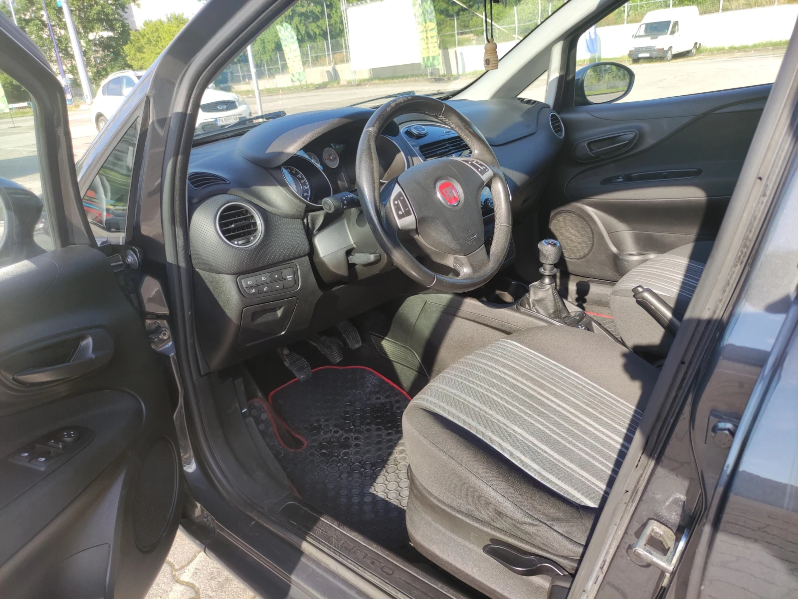 Fiat Punto Evo, снимка 12 - Автомобили и джипове - 56524142