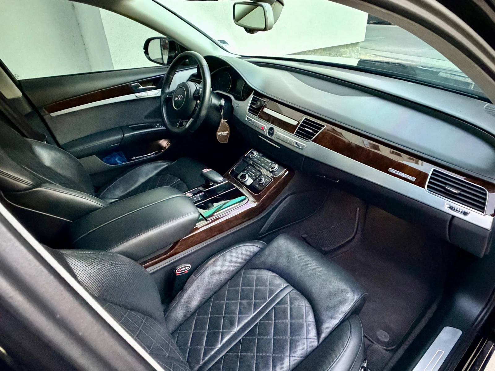 Audi A8, снимка 13 - Автомобили и джипове - 56747072
