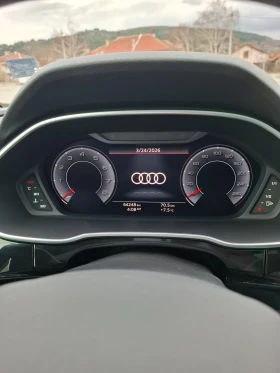 Audi Q3 2.0 ТFSI S-line Панарома Quattro KEYLESS, снимка 13