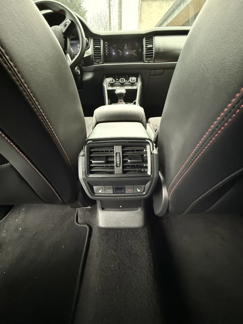 Skoda Kodiaq VRS, снимка 8 - Автомобили и джипове - 48264677