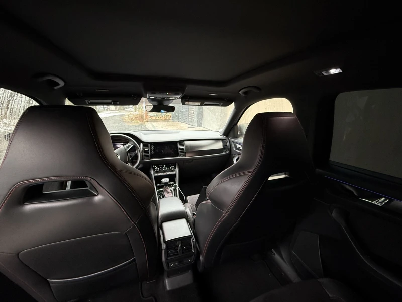 Skoda Kodiaq VRS, снимка 10 - Автомобили и джипове - 48264677