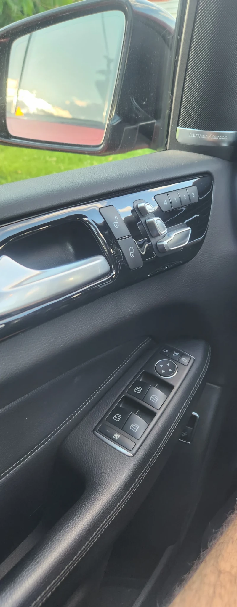 Mercedes-Benz GLE 400 9G TRONIK, снимка 11 - Автомобили и джипове - 51002065