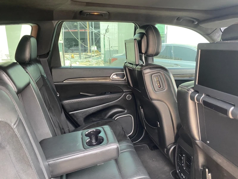 Jeep Grand cherokee SRT, снимка 13 - Автомобили и джипове - 52916394