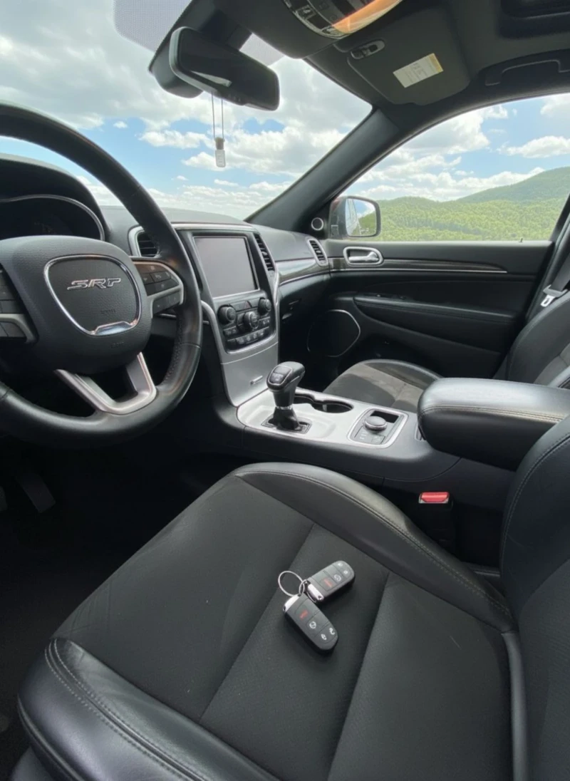 Jeep Grand cherokee SRT, снимка 9 - Автомобили и джипове - 52916394