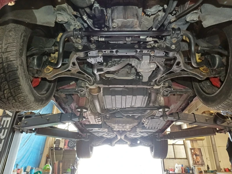 Jeep Grand cherokee SRT, снимка 9 - Автомобили и джипове - 52916394