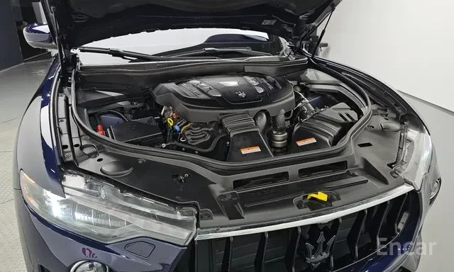 Maserati Levante GranSport, снимка 15 - Автомобили и джипове - 55773205