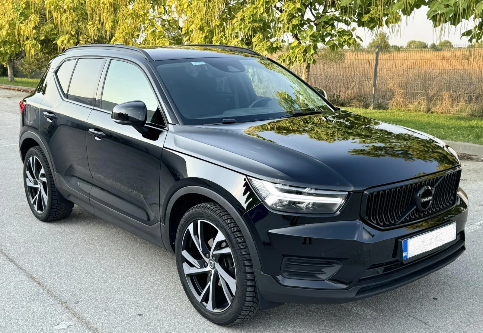 Volvo XC40 В ГАРАНЦИЯ - изображение 7