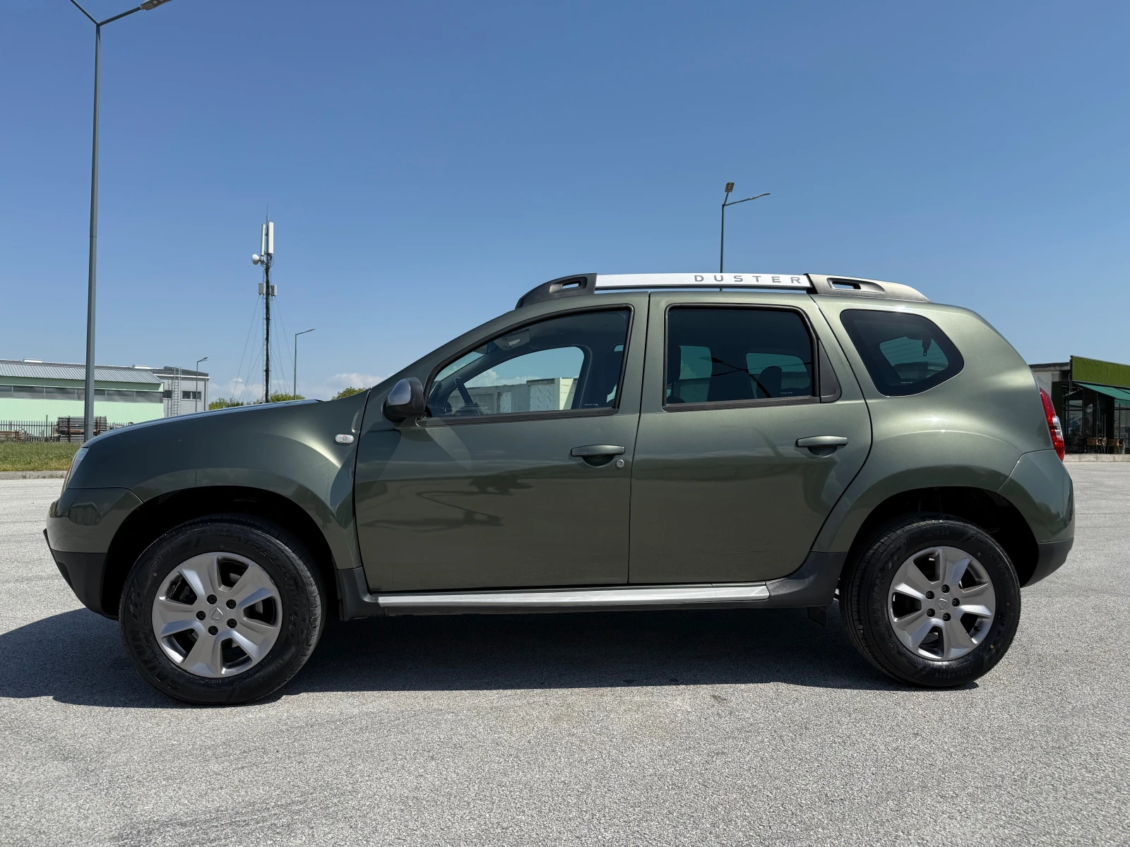 Dacia Duster 1.5dci-4x4-TOP - изображение 4