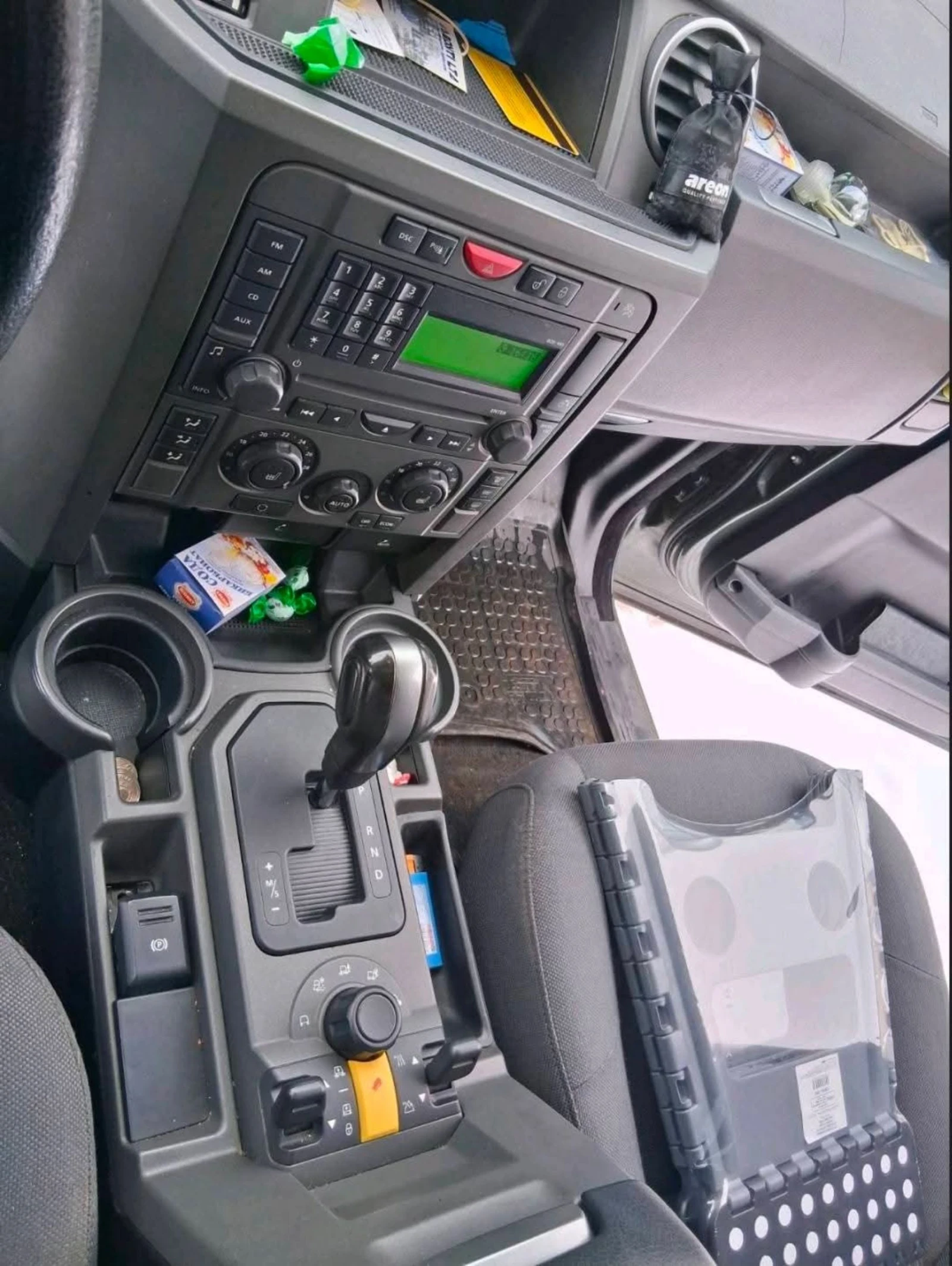 Land Rover Discovery Land Rover Discovery 3 TDV6 SE - изображение 8