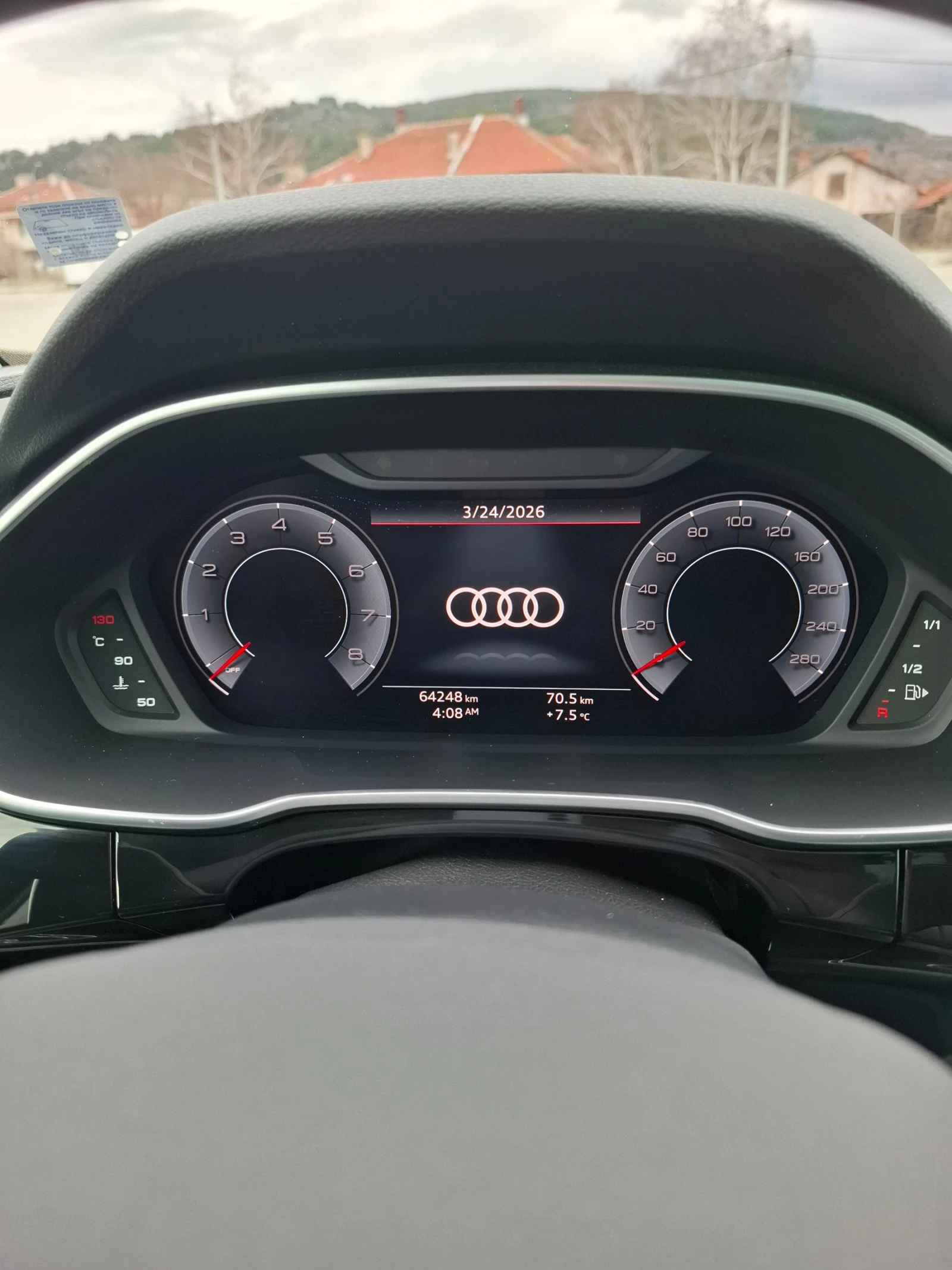 Audi Q3 2.0 ТFSI S-line Панарома Quattro KEYLESS, снимка 13 - Автомобили и джипове - 54113359