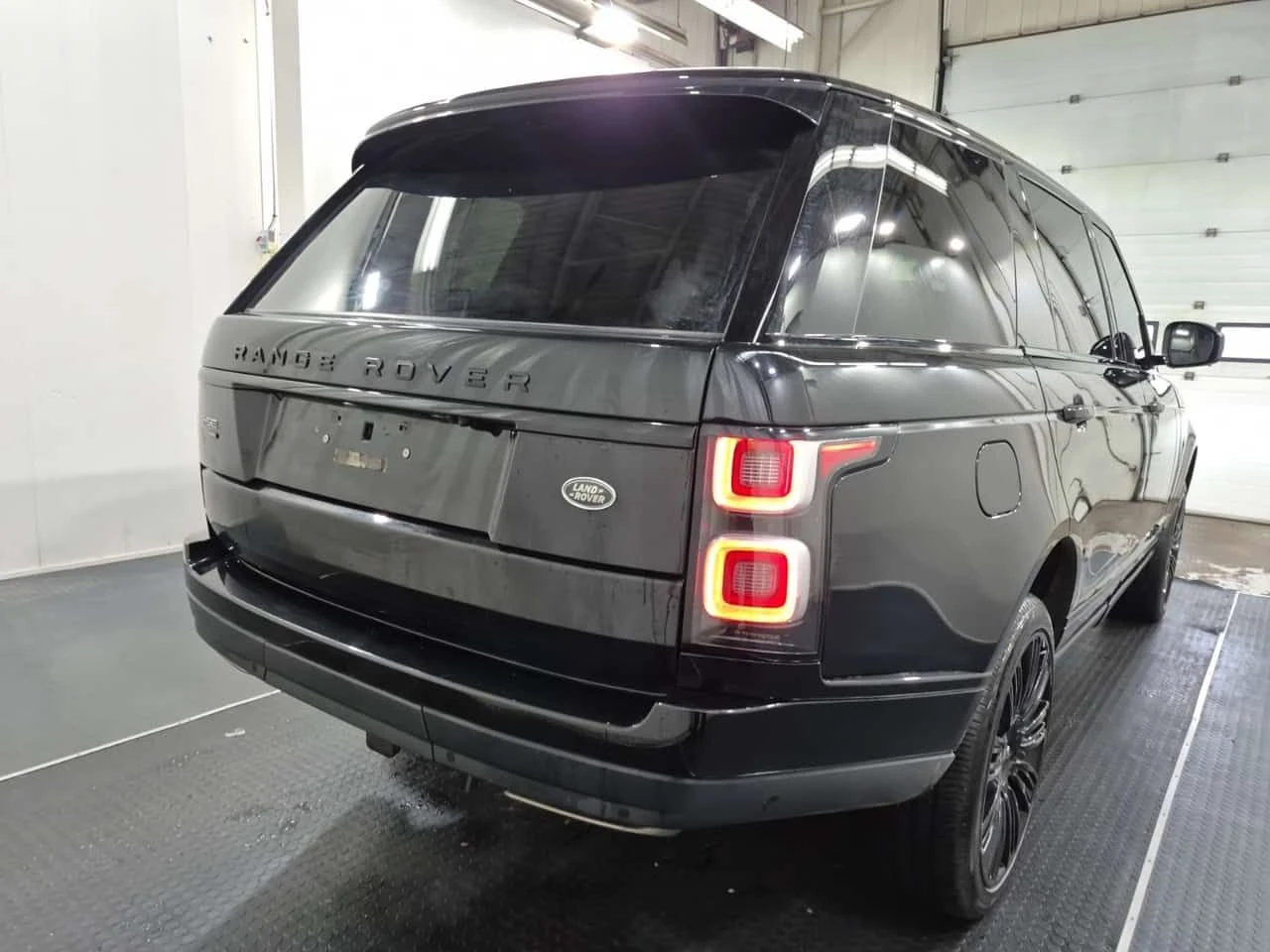 Land Rover Range rover * Westminster * HUD * ДИСТРОНИК * ПАМЕТ * NAVI, снимка 14 - Автомобили и джипове - 54484379