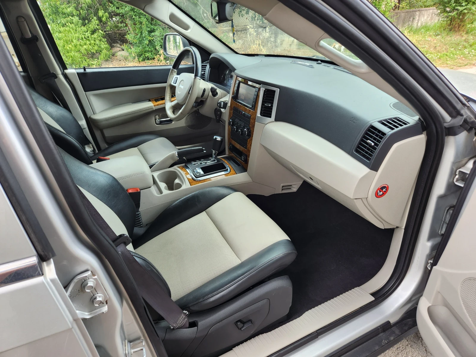 Jeep Grand cherokee 3.0CRD FACELIFT OVERLAND 4X4 GERMANY , снимка 12 - Автомобили и джипове - 55393349