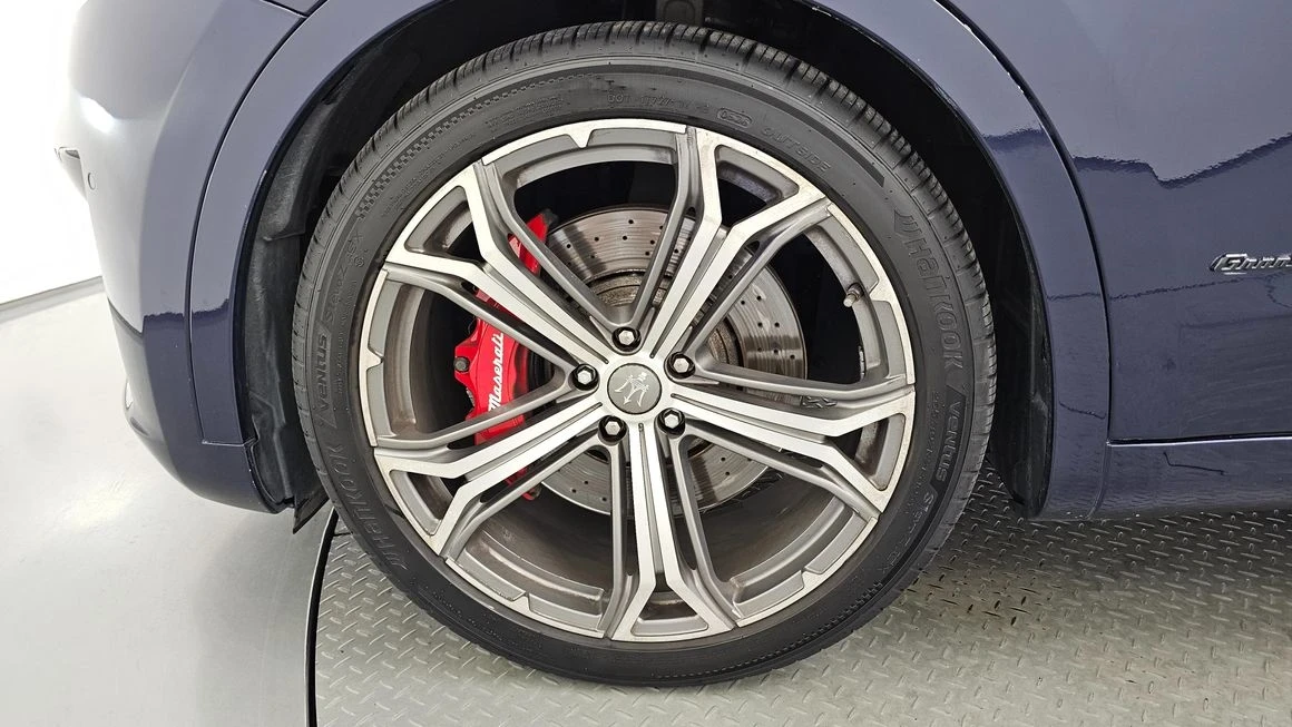 Maserati Levante GranSport, снимка 5 - Автомобили и джипове - 55773205