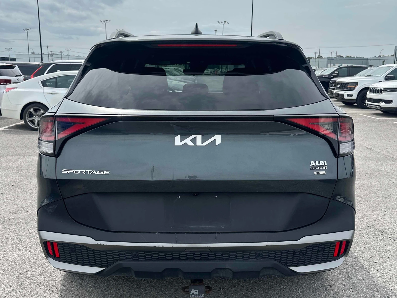 Kia Sportage X Line AWD | CARFAX | АВТОКРЕДИТ БЕЗ ПЪРВОНАЧАЛНА , снимка 5 - Автомобили и джипове - 55955585
