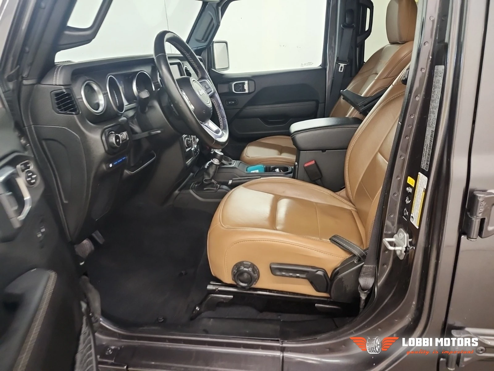 Jeep Wrangler, снимка 5 - Автомобили и джипове - 56098743