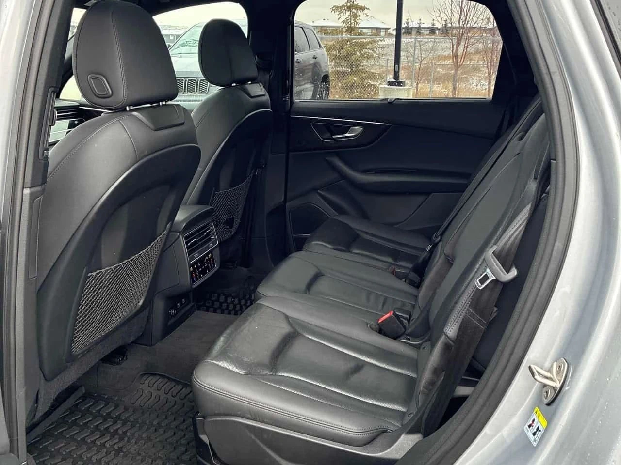 Audi Q7, снимка 16 - Автомобили и джипове - 56732055