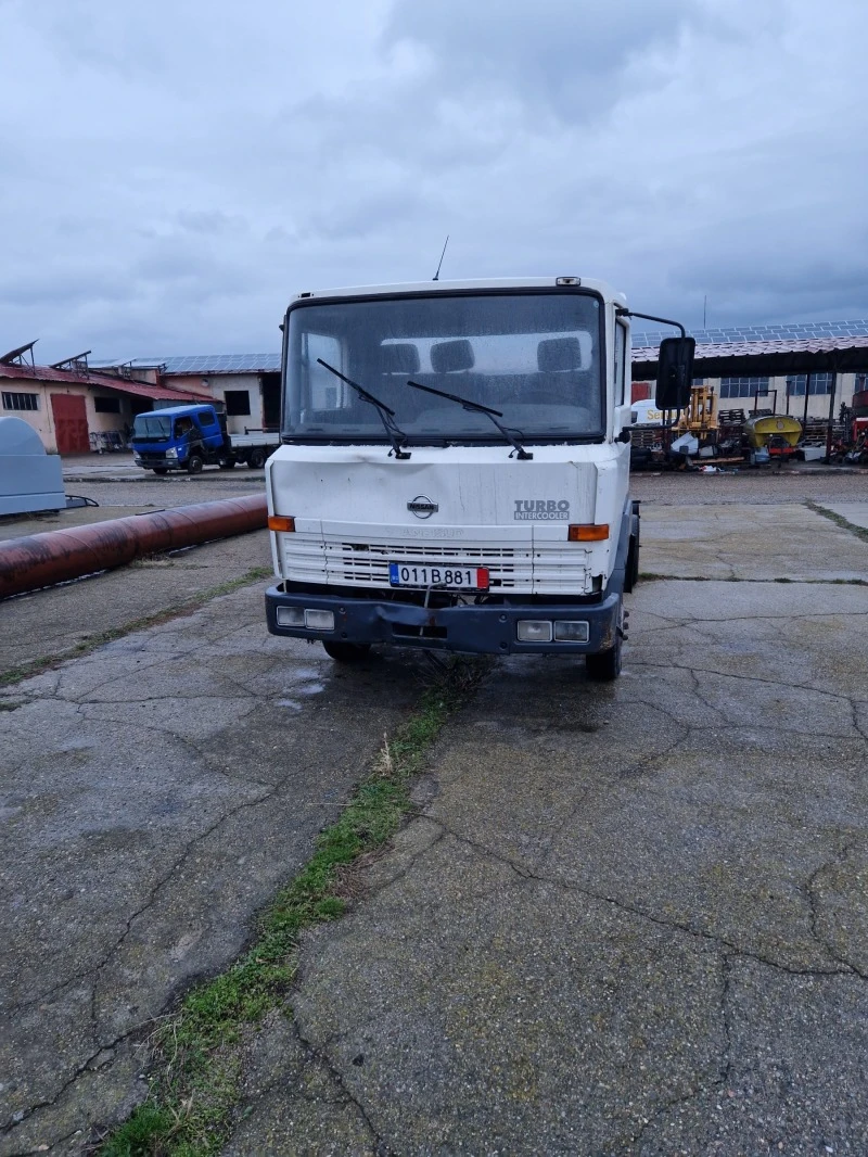 Nissan L35 3.0 tdi, снимка 1 - Бусове и автобуси - 39446750