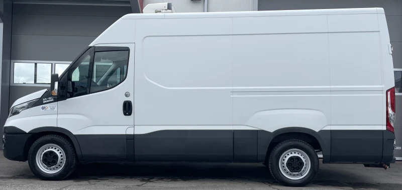 Iveco Daily Реален пробег 3.0 Хладилен, снимка 2 - Бусове и автобуси - 47072709