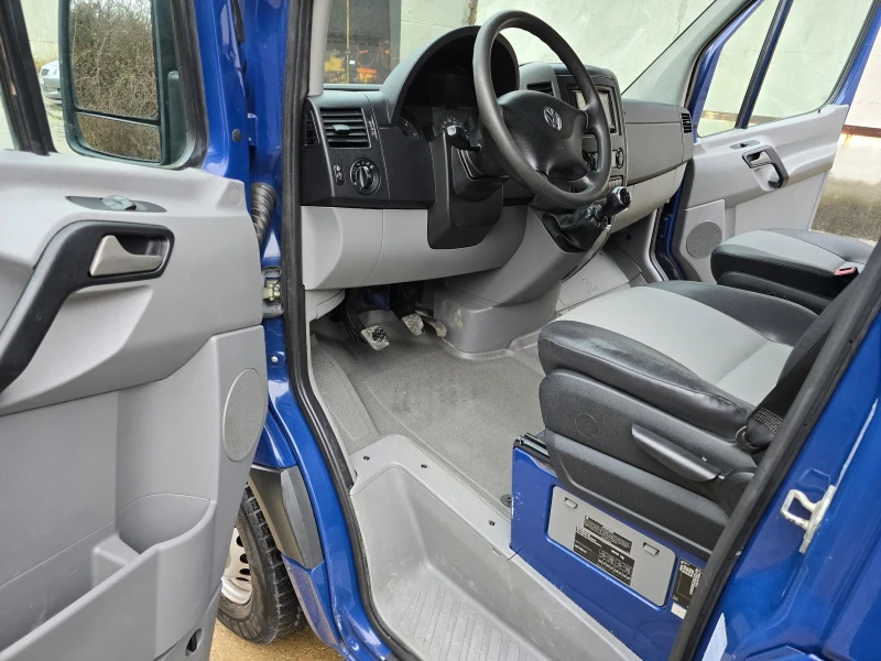 VW Crafter 2.0 TDI , снимка 8 - Бусове и автобуси - 52496273