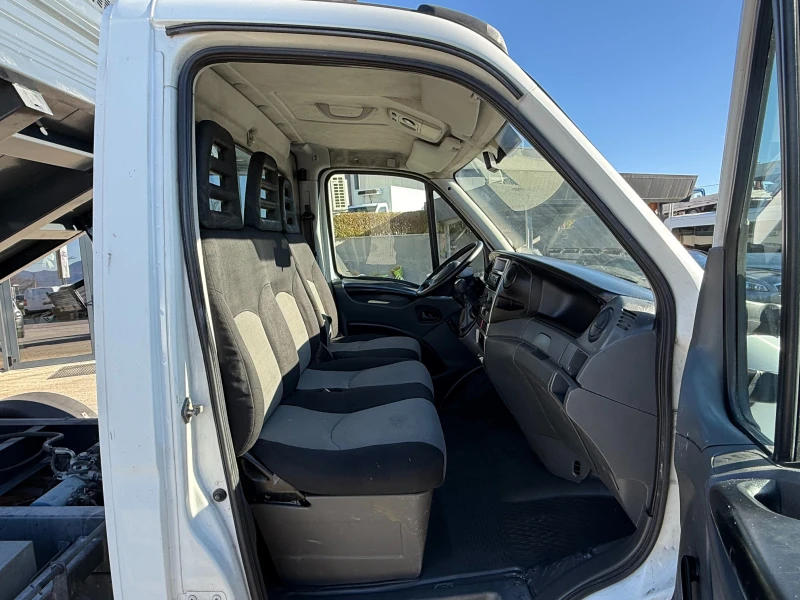 Iveco Daily 35C12 до 3.5т. 3.10м. , снимка 12 - Бусове и автобуси - 53076515