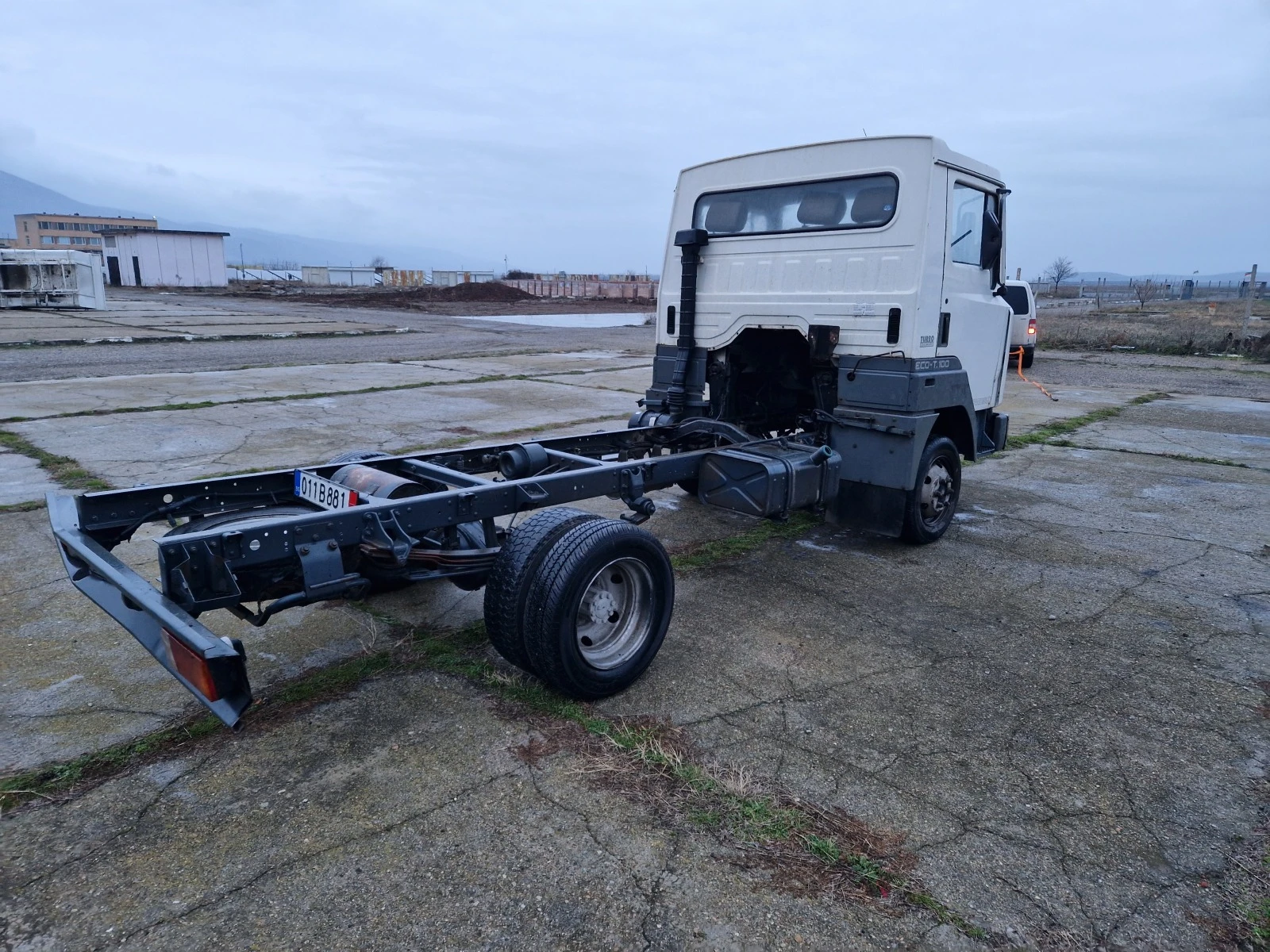 Nissan L35 2 - 3.0 tdi, 4.0  | Mobile.bg   3