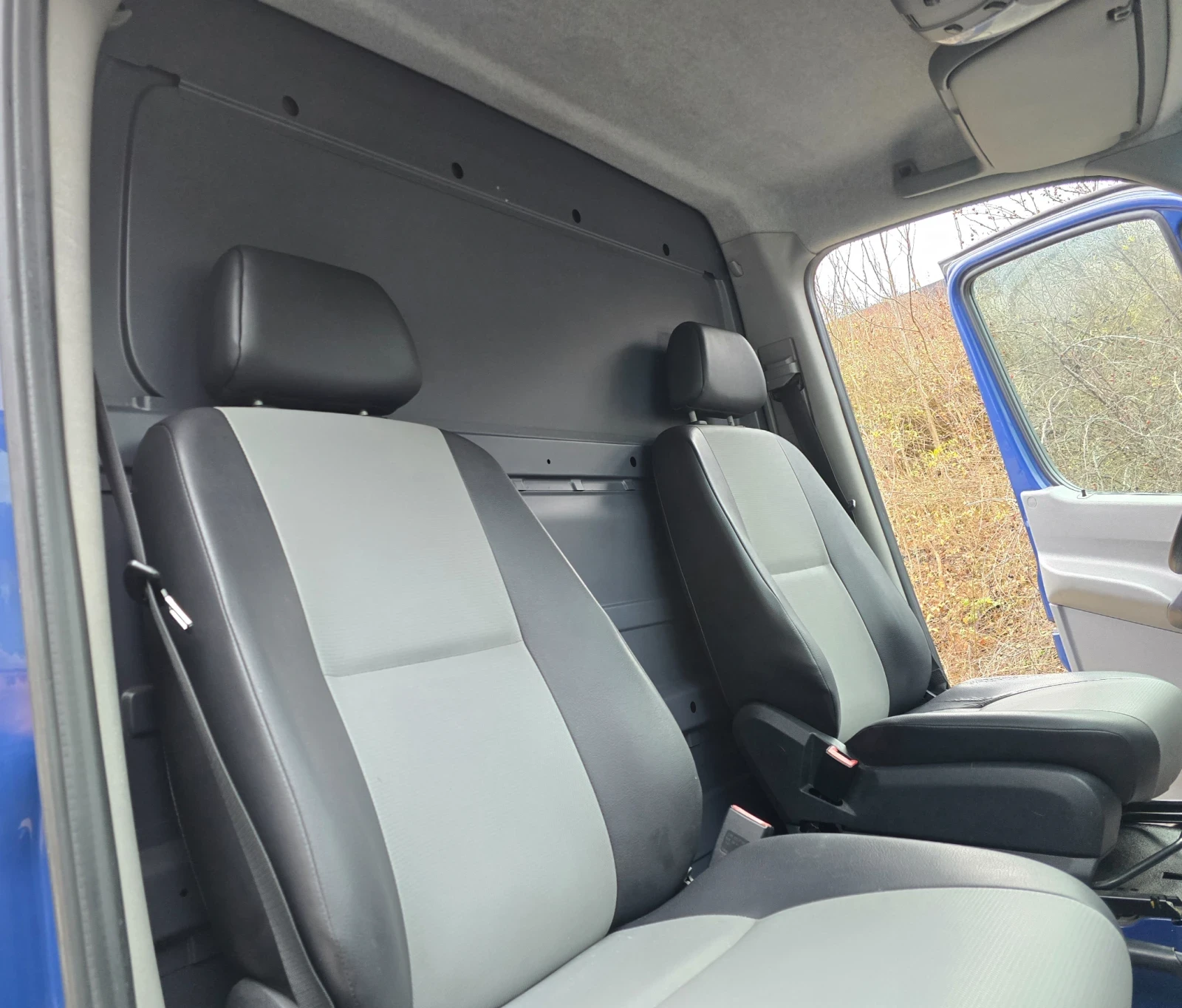 VW Crafter 2.0 TDI  - изображение 7