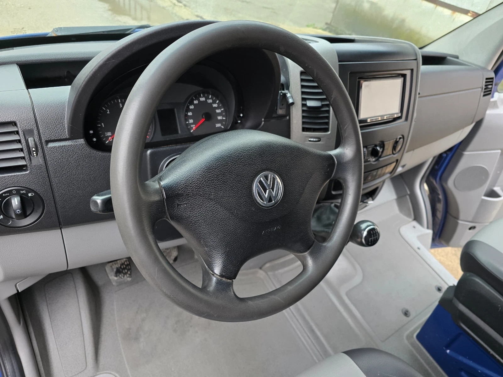 VW Crafter 2.0 TDI  - изображение 9