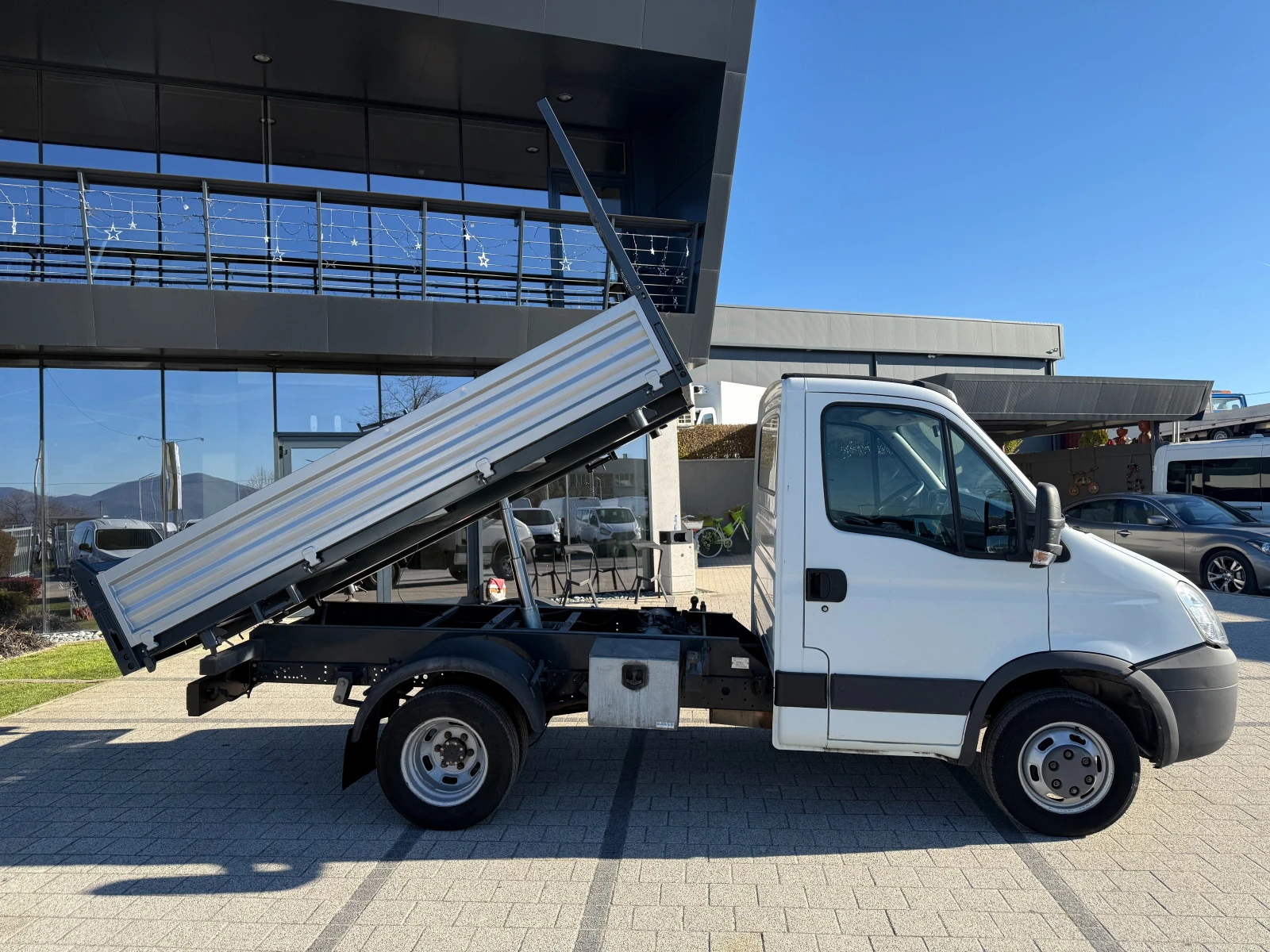 Iveco Daily 35C12 до 3.5т. 3.10м.  - изображение 10