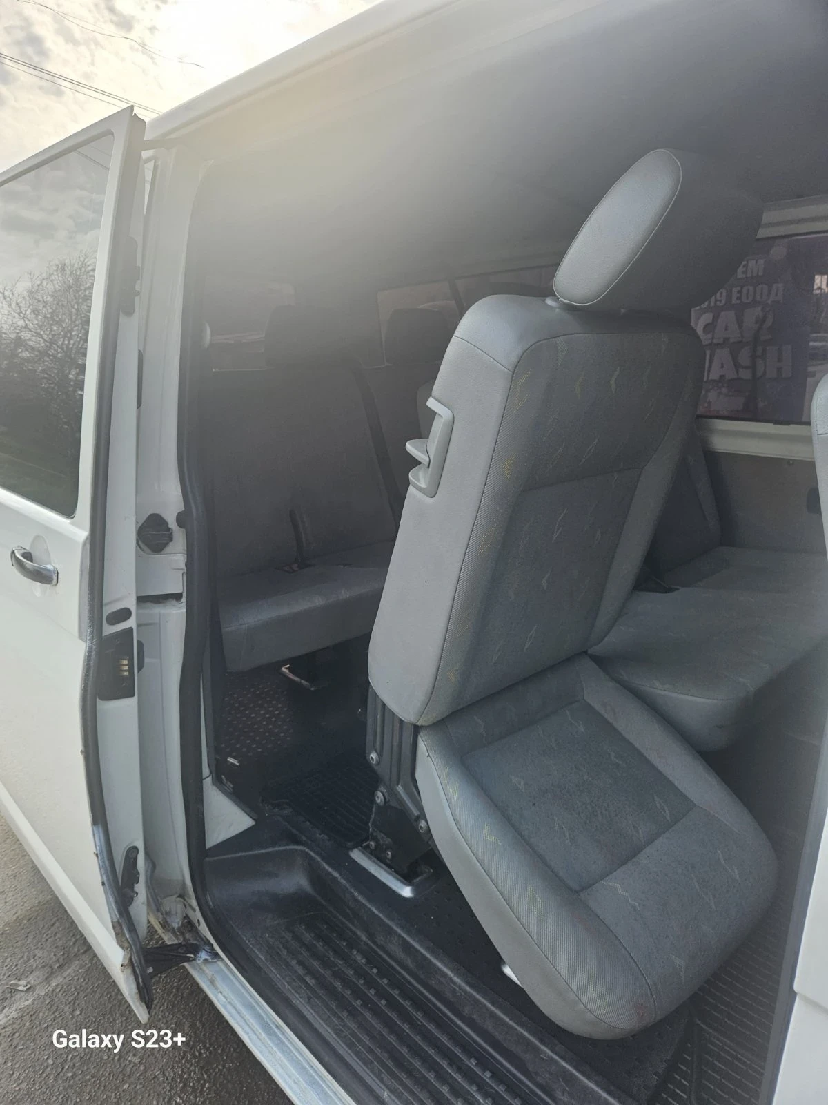 VW T5, снимка 5 - Бусове и автобуси - 54124950