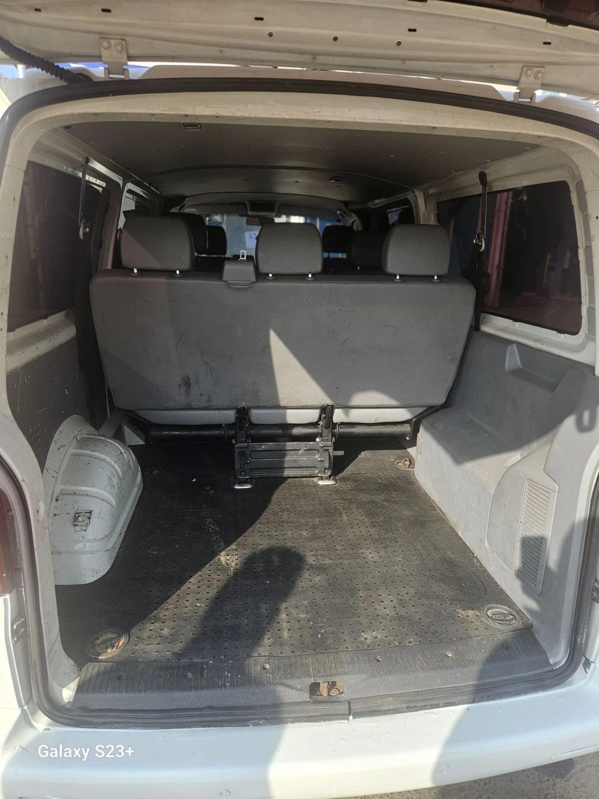 VW T5, снимка 8 - Бусове и автобуси - 54124950