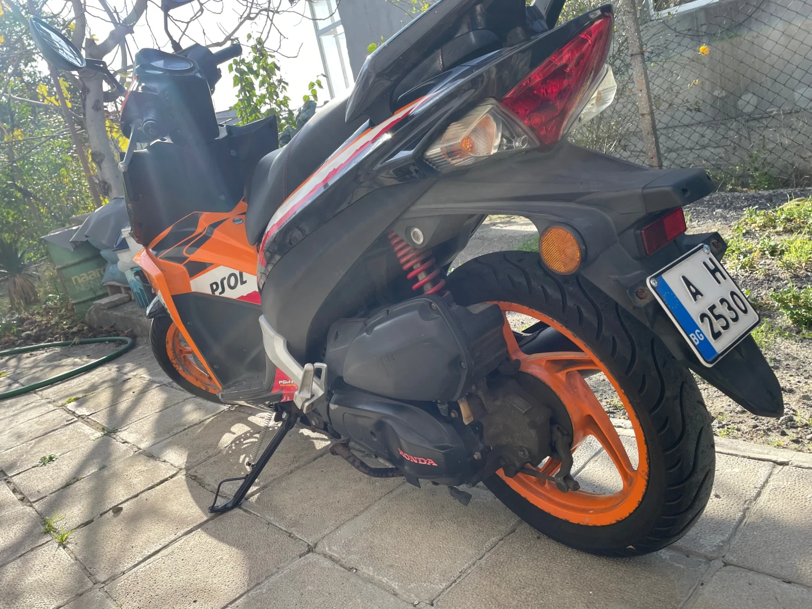 Honda Ns NSC50R REPSOL, снимка 8 - Мотоциклети и мототехника - 55191946