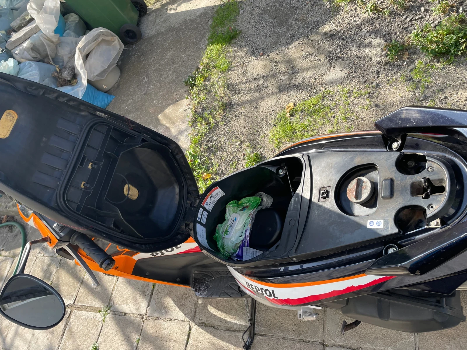 Honda Ns NSC50R REPSOL, снимка 10 - Мотоциклети и мототехника - 55191946
