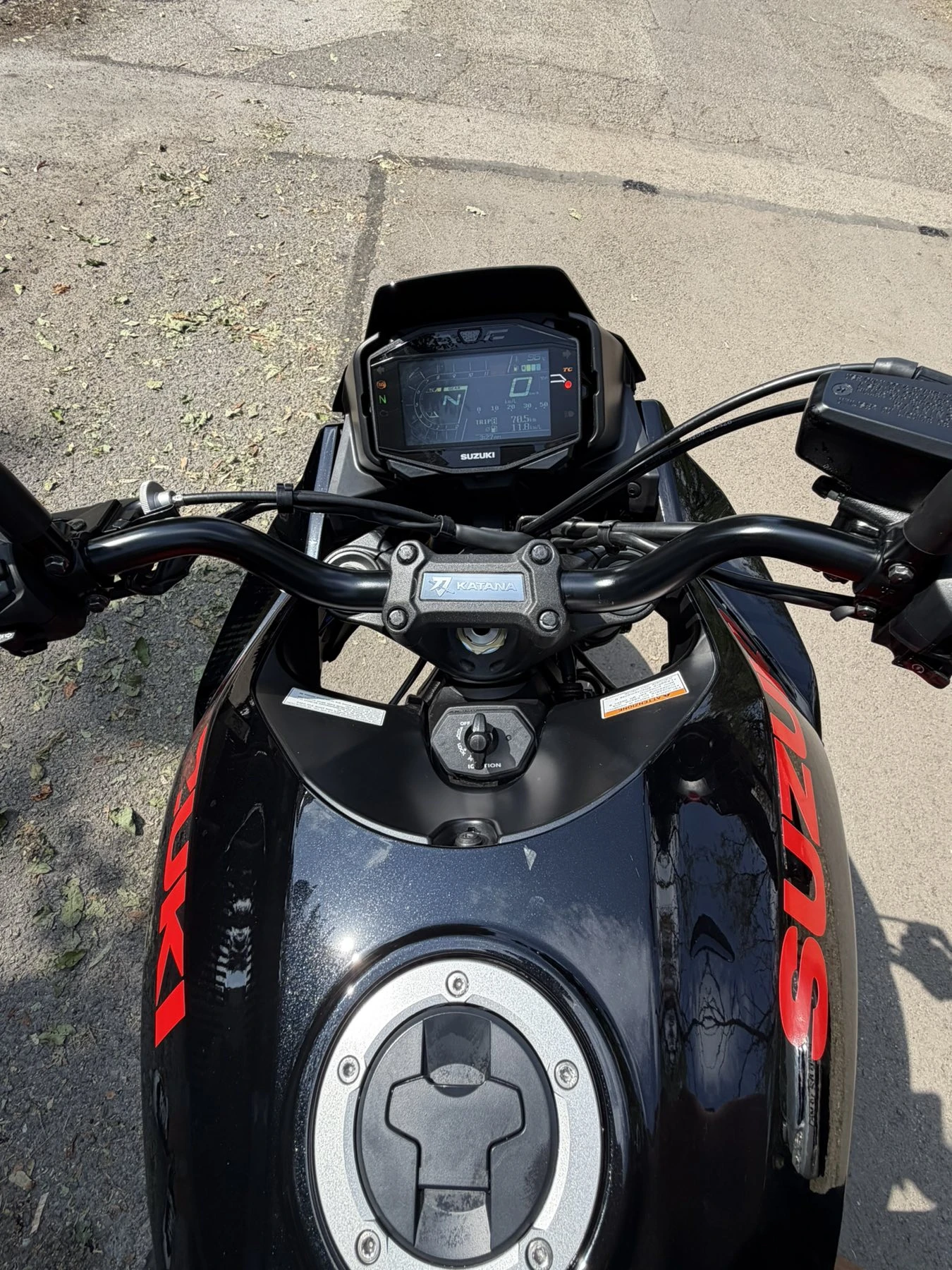 Suzuki Gsx  S 1000 KATANA, снимка 8 - Мотоциклети и мототехника - 55833359