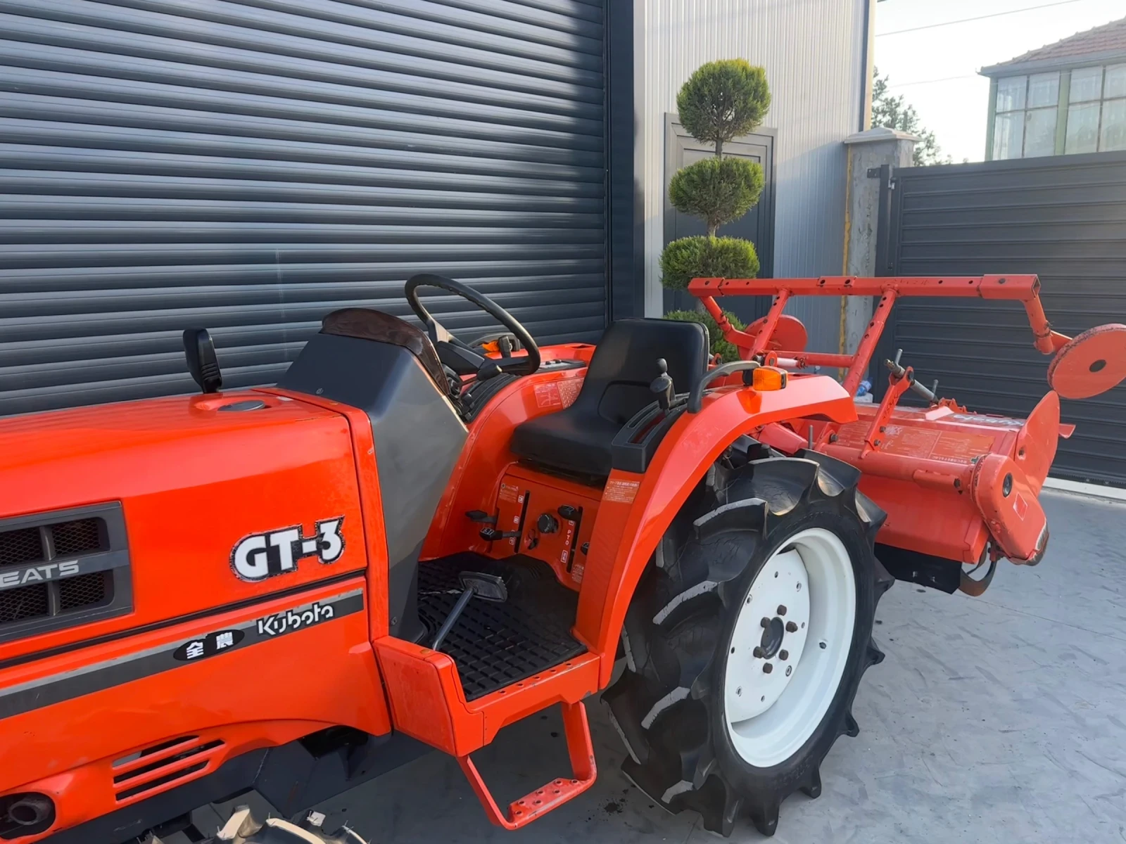 Трактор Kubota GT-3  - изображение 6
