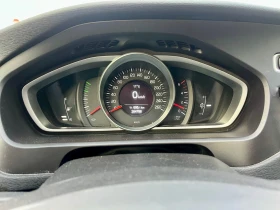 Volvo V40 Momentum, снимка 15