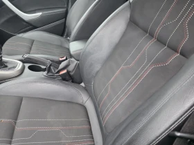 Opel Astra 1.4 I FACELIFT , COSMO, снимка 13