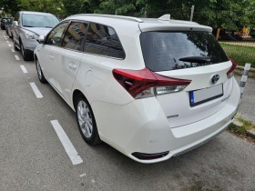 Toyota Auris 1.8 Hybrid, снимка 5