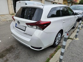 Toyota Auris 1.8 Hybrid, снимка 4