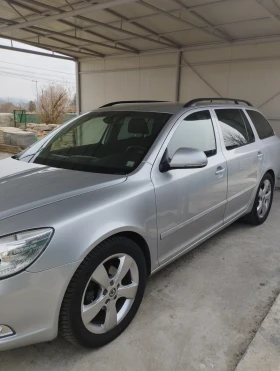 Skoda Octavia Комби, снимка 1