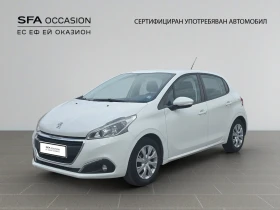 ������ Peugeot 208