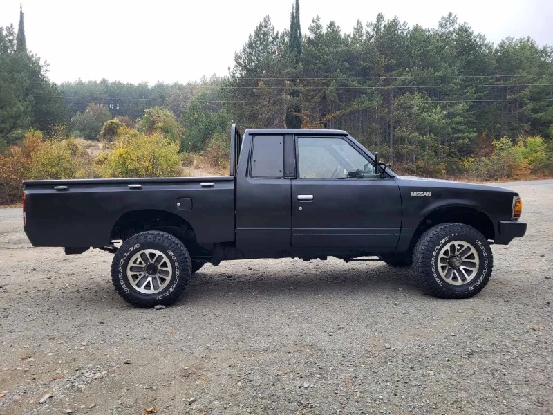 Nissan Pickup 2.5D 4x4 Raptor, снимка 4 - Автомобили и джипове - 47791350