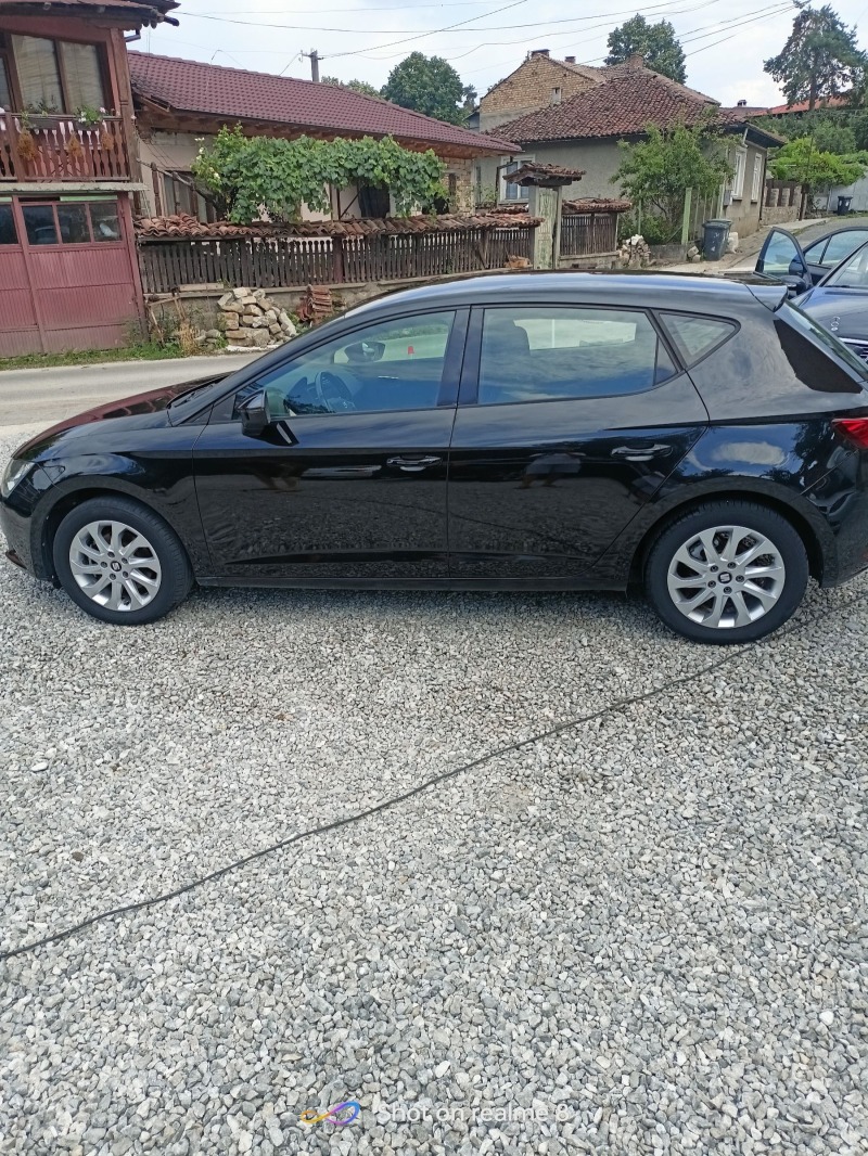 Seat Leon 1.6 TDI, снимка 6 - Автомобили и джипове - 46571570