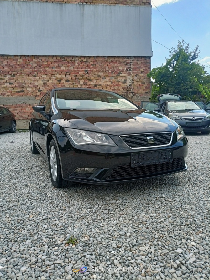 Seat Leon 1.6 TDI, снимка 3 - Автомобили и джипове - 46571570