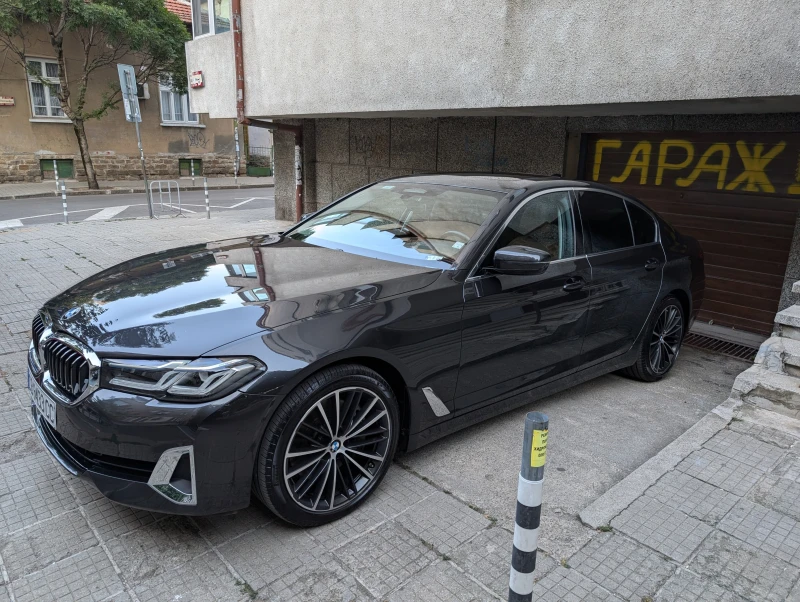 BMW 530 X-drive MHEV Luxury - в гаранция, снимка 2 - Автомобили и джипове - 47501402