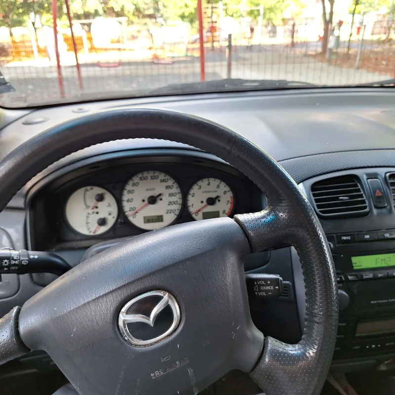 Mazda Premacy С газова уредба , снимка 7 - Автомобили и джипове - 47250215