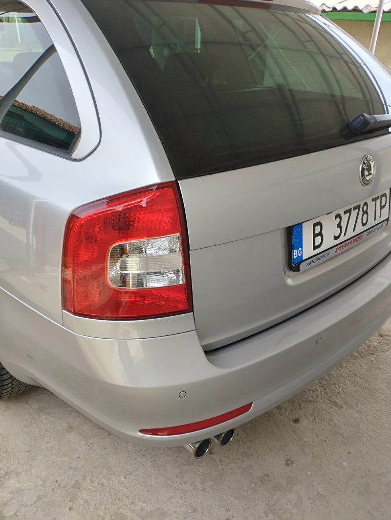 Skoda Octavia Комби, снимка 7 - Автомобили и джипове - 47327756